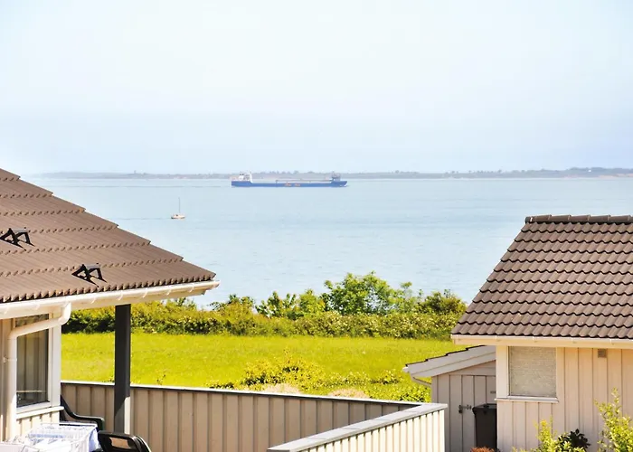 Sydals 57 With Hot Tub * Skovby (Syddanmark)