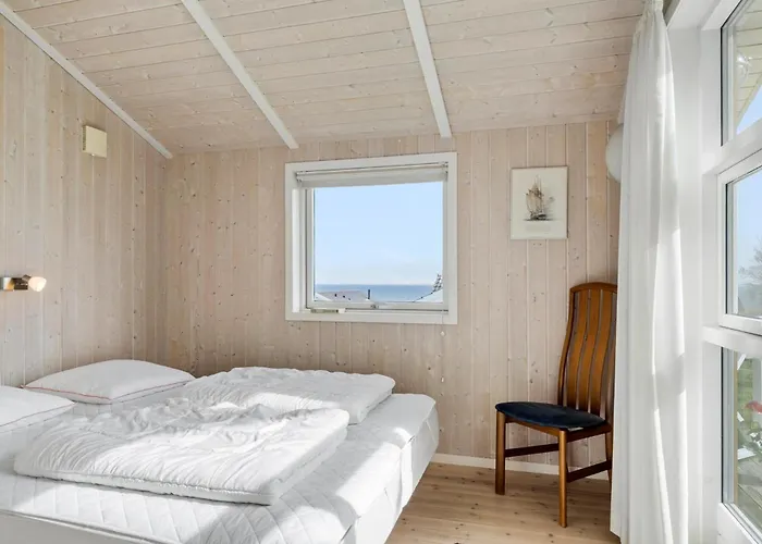 Sydals 57 With Hot Tub *