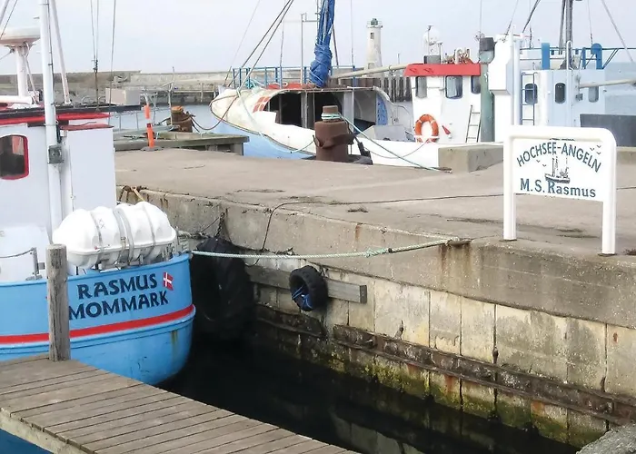 Sydals 57 With Hot Tub * Skovby (Syddanmark)